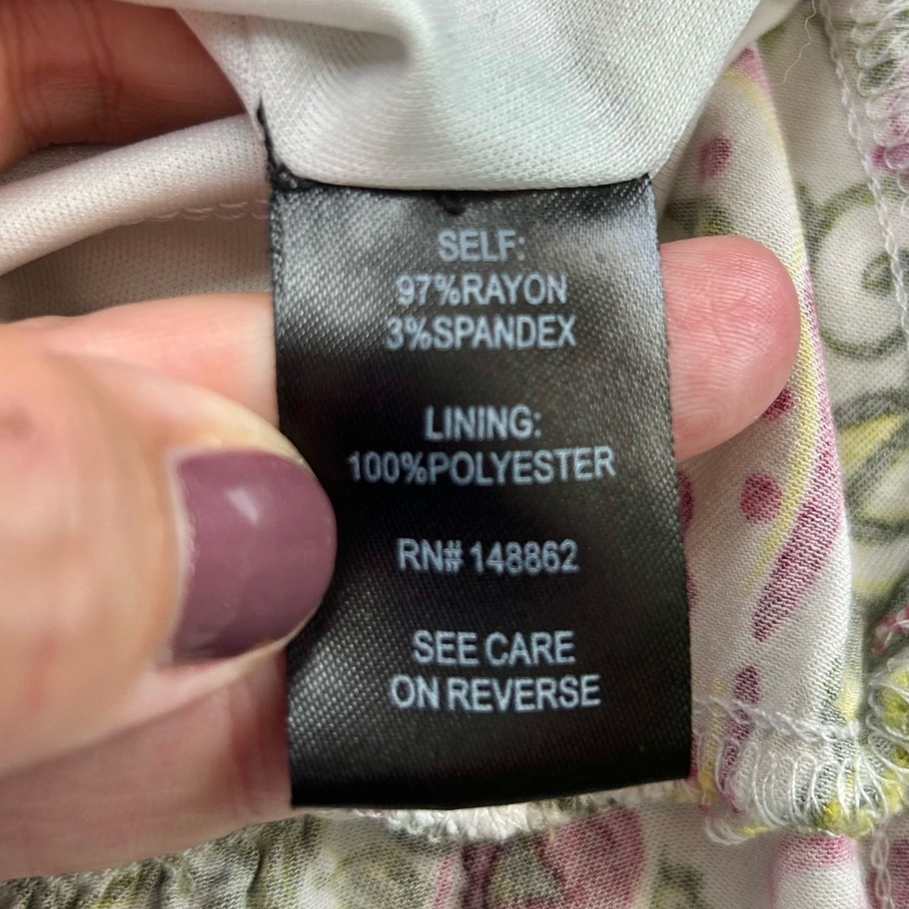 Torrid Pink Floral Keyhole Neckline Challis Skater Dress Size 4X - Picture 15 of 16